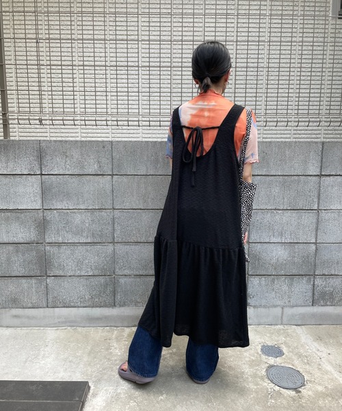 DuKKah(デュカ)の「Dukkah/【低身長向け】フクレジャガードロングワンピース(ワンピース・レディース・ブラック/アイボリー・X-SMALL)」の3枚目の写真