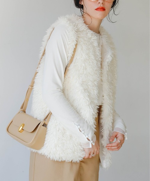 Birthday room(バースデイルーム)の「プードルファーベスト(ベスト・レディース・ブラック/オフホワイト/グレイッシュベージュ・FREE)」の14枚目の写真