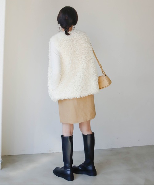 Birthday room(バースデイルーム)の「プードルファーベスト(ベスト・レディース・ブラック/オフホワイト/グレイッシュベージュ・FREE)」の9枚目の写真