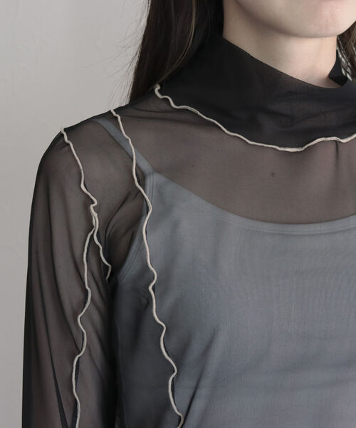 fredy emue（フレディエミュ）の「シアータートルネックカットソー（Tシャツ/カットソー・レディース・ブラック/ラベンダー/ベージュ系その他/グレイッシュベージュ・38）」の15枚目の写真