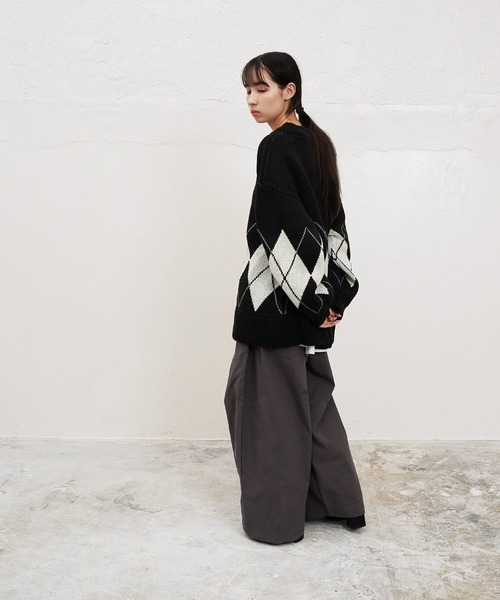 Air Tokyo(エアートウキョー)の「タック ワイド バルーン シルエット イージー チノパンツ(チノパンツ・メンズ・チャコールグレー/ブラック・MEDIUM/LARGE)」の10枚目の写真