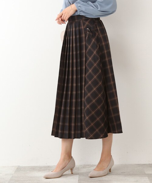 DRESKIP（ドレスキップ）の「◆【大人レトロな気分】チェック柄プリ－ツスカート（スカート・レディース・ベージュ系その他2/ブラック系1/ダークブラウン系1・02/03/04）」の8枚目の写真