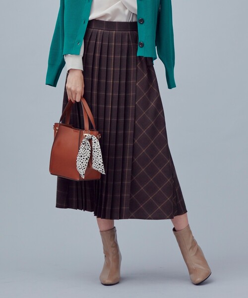 DRESKIP（ドレスキップ）の「◆【大人レトロな気分】チェック柄プリ－ツスカート（スカート・レディース・ベージュ系その他2/ブラック系1/ダークブラウン系1・02/03/04）」の2枚目の写真
