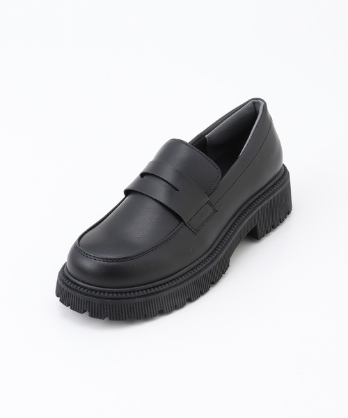 Honeys（ハニーズ）の「厚底コインローファー（ローファー・レディース・ライトベージュ/ブラック系その他/ブラック・M/L/S）」の14枚目の写真