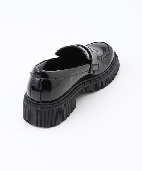 Honeys（ハニーズ）の「厚底コインローファー（ローファー・レディース・ライトベージュ/ブラック系その他/ブラック・M/L/S）」の7枚目の写真