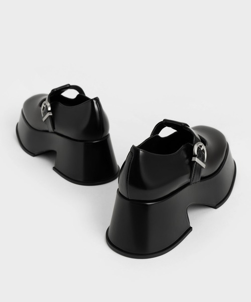 CHARLES & KEITH（チャールズ & キース）の「チャンキー