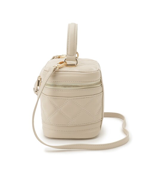 couture brooch（クチュールブローチ）の「◆キルティングバニティバッグ（ショルダーバッグ・レディース・ブラック/アイボリー/レッド系1・00）」の5枚目の写真