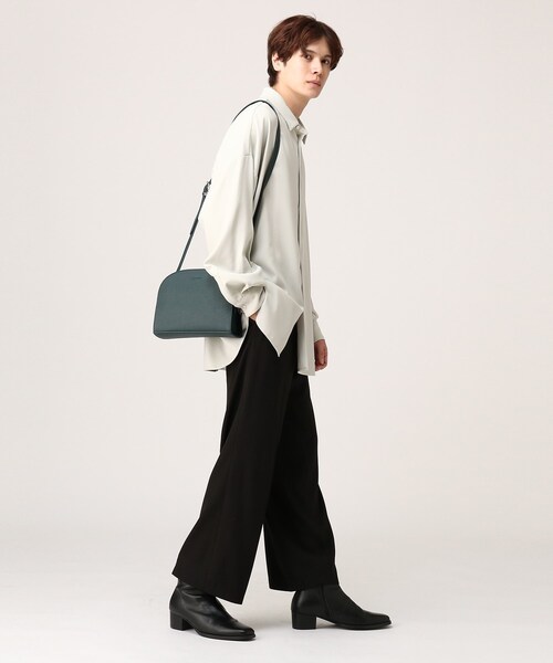 tk.TAKEO KIKUCHI（ティーケータケオキクチ）の「◆ラウンドショルダーバッグ（ショルダーバッグ・メンズ・ブラック系/モスグリーン系・00）」の3枚目の写真