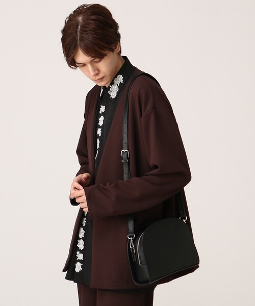 tk.TAKEO KIKUCHI（ティーケータケオキクチ）の「◆ラウンドショルダーバッグ（ショルダーバッグ・メンズ・ブラック系/モスグリーン系・00）」の17枚目の写真