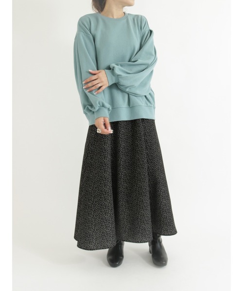 Samansa Mos2 blue（サマンサモスモスブルー）の「ボリュームスリーブスウェット（Tシャツ/カットソー・レディース・ネイビー/サックスブルー/イエロー/モカ・ﾌﾘ-）」の16枚目の写真