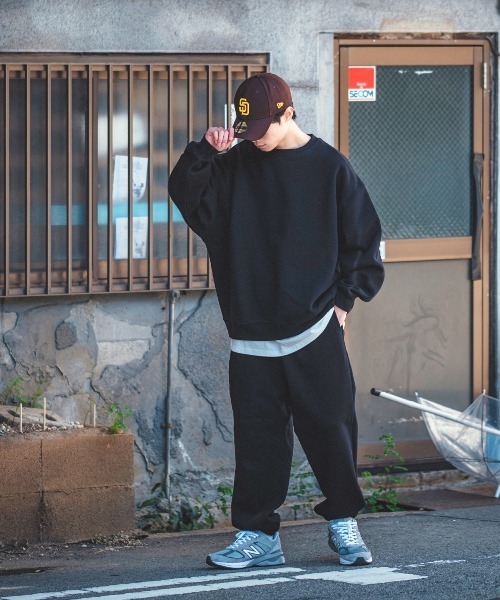 improves(インプローブス)の「【improves】13.4オンス ヘビーウエイト クルーネック 裏起毛 スウェット トレーナー(スウェット・メンズ・ブラック/オートミール・MEDIUM/LARGE/X-LARGE)」の5枚目の写真