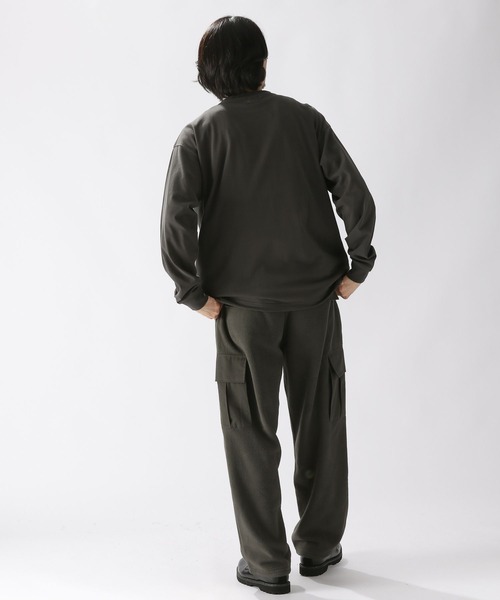 niko and...（ニコアンド）の「[CITY CREEK]異素材ギミックプルオーバー（Tシャツ/カットソー・メンズ・カーキ/チャコール・MEDIUM/LARGE）」の6枚目の写真