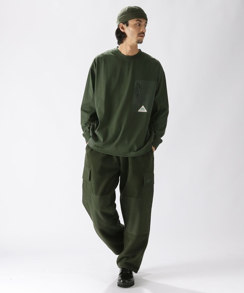 niko and...（ニコアンド）の「[CITY CREEK]異素材ギミックプルオーバー（Tシャツ/カットソー・メンズ・カーキ/チャコール・MEDIUM/LARGE）」の7枚目の写真