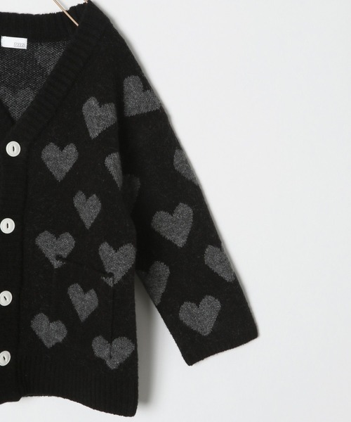 LOWRYS FARM（ローリーズファーム）の「ハートＪＱＢＩＧカーディガン　357628（カーディガン/ボレロ・キッズ・ブラック/ピンク・110cm/120cm/130cm/140cm/150cm）」の3枚目の写真