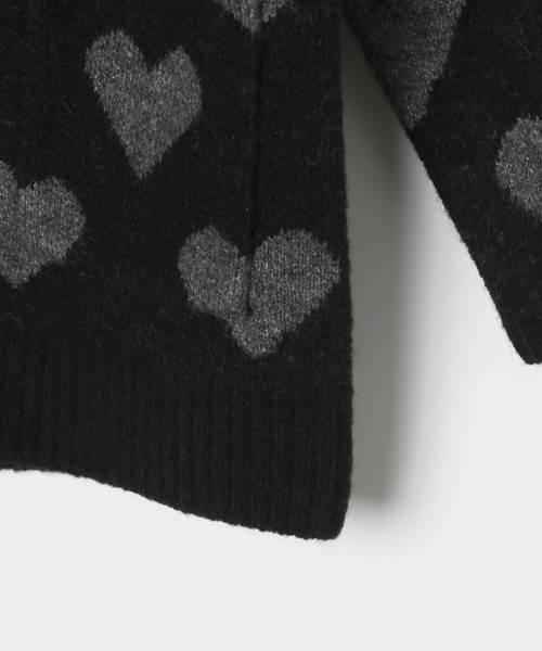 LOWRYS FARM（ローリーズファーム）の「ハートＪＱＢＩＧカーディガン　357628（カーディガン/ボレロ・キッズ・ブラック/ピンク・110cm/120cm/130cm/140cm/150cm）」の5枚目の写真