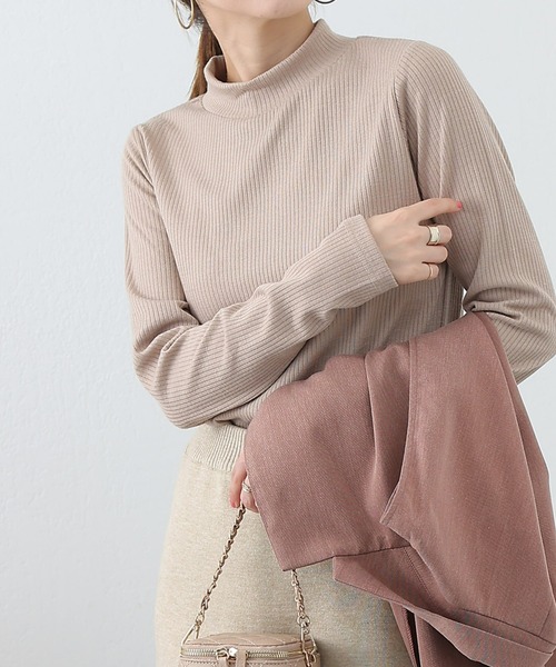 COLONY 2139（コロニートゥーワンスリーナイン）の「リブプチハイネックプルオーバー（Tシャツ/カットソー・レディース・グリーン/オフホワイト/パープル/ブラック/ベージュ・FREE）」の3枚目の写真