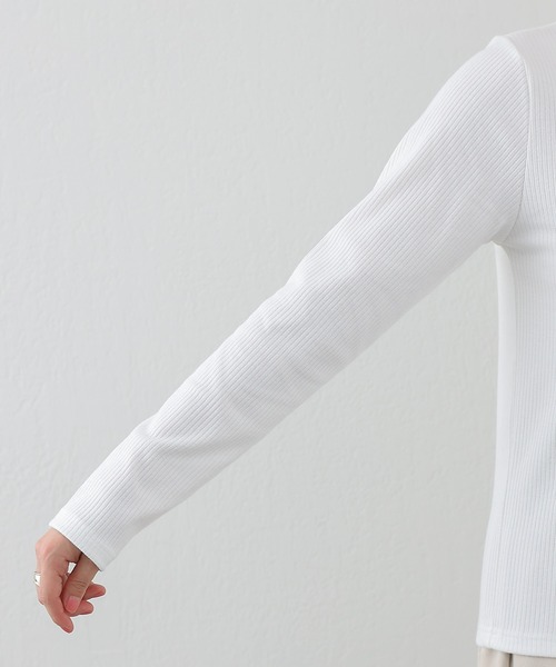 COLONY 2139（コロニートゥーワンスリーナイン）の「リブプチハイネックプルオーバー（Tシャツ/カットソー・レディース・グリーン/オフホワイト/パープル/ブラック/ベージュ・FREE）」の21枚目の写真