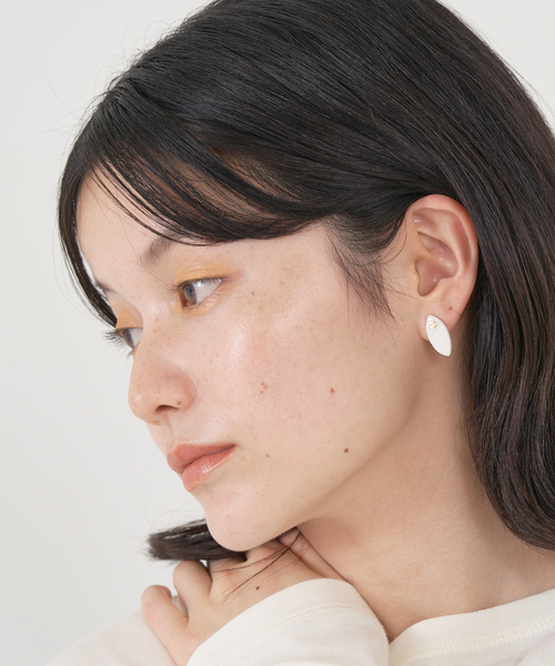 collex（コレックス）の「【Vesna Garic/ヴェスナガリック】 ヴィッシーピアス ⅰ（ピアス（両耳用）・レディース・ホワイト/グリーン・フリー）」の13枚目の写真
