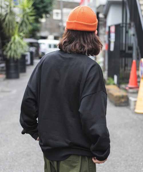 WEGO（ウィゴー）の「WEGO/アクセ付きグラフィックプルオーバー（スウェット・メンズ・マスタード/グレー系その他/ブラック/ホワイト・LARGE/MEDIUM）」の14枚目の写真