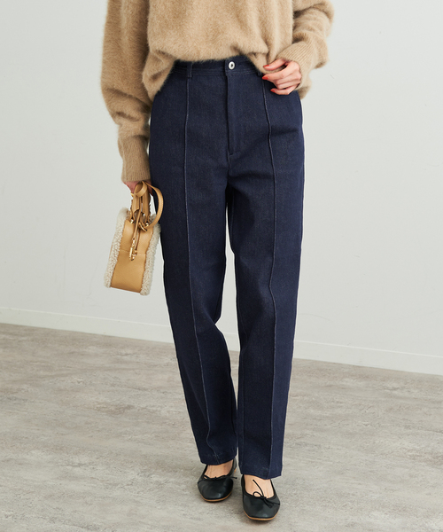 SLOBE IENA（スローブイエナ）の「デニムピンタックパンツ（デニムパンツ・レディース・ネイビー・36/38/40）」の8枚目の写真