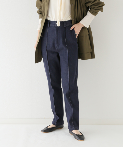 SLOBE IENA（スローブイエナ）の「デニムピンタックパンツ（デニムパンツ・レディース・ネイビー・36/38/40）」の15枚目の写真
