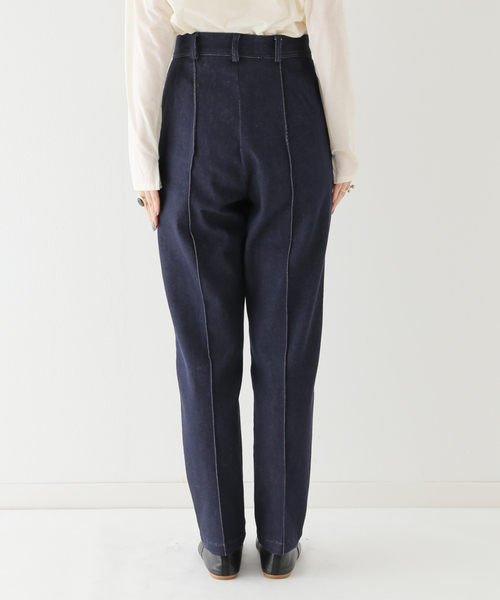 SLOBE IENA（スローブイエナ）の「デニムピンタックパンツ（デニムパンツ・レディース・ネイビー・36/38/40）」の19枚目の写真