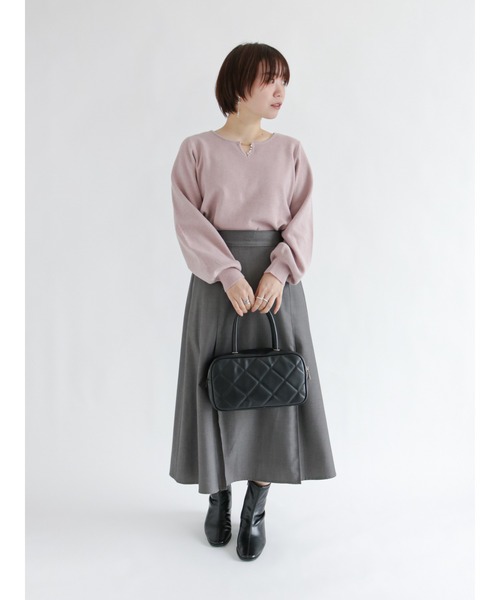 Te chichi TERRASSE（テチチテラス）の「フレアスカート（スカート・レディース・チャコール/イエロー/ネイビー・ﾌﾘ-）」の5枚目の写真
