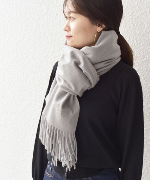 SHIPS（シップス）の「*〈手洗い可能〉ユニセックスロゴストール◆（ストール/ショール・レディース・ライトブルー/ブラック/オフホワイト/ベージュ/ピンク/グレー・ONE SIZE）」の21枚目の写真