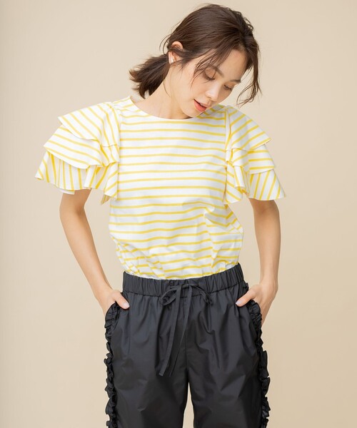 組曲(クミキョク)の「【組曲×setsuko sagittaire】joyバスク Tシャツ(Tシャツ/カットソー・レディース・ホワイト系/ブラック系/ブラック系1/イエロー系1/レッド系1・F)」の4枚目の写真