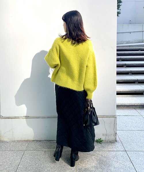 OPAQUE.CLIP(オペークドットクリップ)の「◆PEGGYビジュー釦モヘヤカーディガン(カーディガン/ボレロ・レディース・ピンク系/チャコールグレー/イエロー・38)」の17枚目の写真