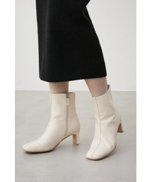 AZUL by moussy（アズールバイマウジー）の「CENTER STITCH SHORT BOOTS/センターステッチショートブーツ（ブーツ・レディース）」