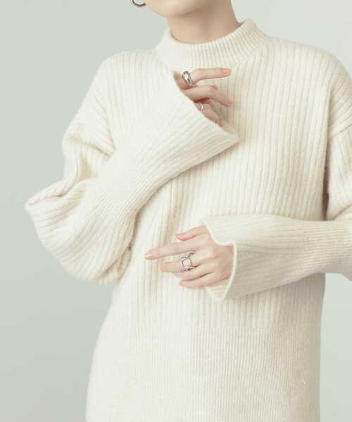 N.(N. Natural Beauty Basic)(エヌエヌナチュラルビューティーベーシック)の「◆フレアスリーブリブニット(ニット/セーター・レディース・オフホワイト/ベージュ/パープル・MEDIUM)」の19枚目の写真