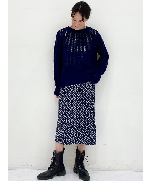 GAP（ギャップ）の「レンチング(TM) エコヴェロ(TM) ミディ ラップスカート（スカート・レディース・ブラック/ネイビー・XS/S/M/L/XXS）」の8枚目の写真