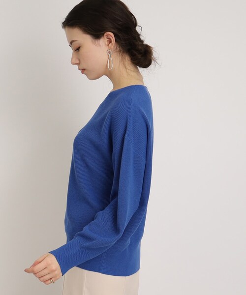 DRESKIP（ドレスキップ）の「◆【顔回りをすっきり見せる】Vネック片畦ニット（ニット/セーター・レディース・ブラック/ナチュラル/ブルー/ピンク系・02/03/04）」の7枚目の写真