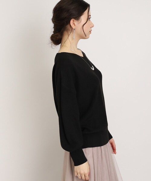 DRESKIP（ドレスキップ）の「◆【顔回りをすっきり見せる】Vネック片畦ニット（ニット/セーター・レディース・ブラック/ナチュラル/ブルー/ピンク系・02/03/04）」の22枚目の写真