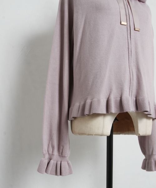 tocco closet（トッコ　クローゼット）の「パールファスナーフリル付きニットパーカー（パーカー・レディース・オフホワイト/グレー系その他/ピンク系その他・M）」の11枚目の写真