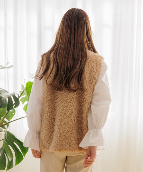 flower（フラワー）の「フェミニンシャギーベスト（ベスト・レディース・ホワイト/ベージュ・FREE）」の22枚目の写真