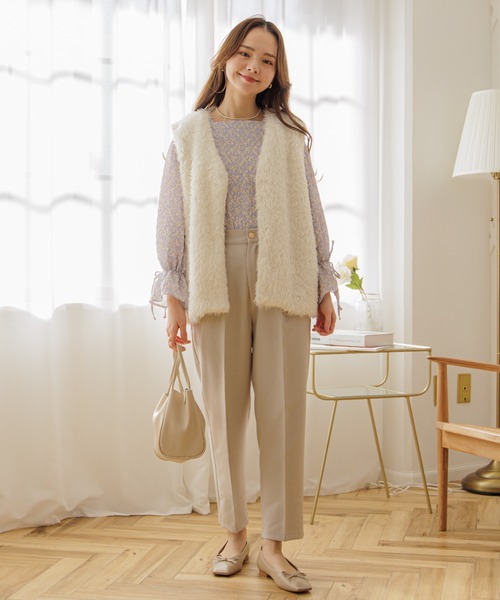 flower（フラワー）の「フェミニンシャギーベスト（ベスト・レディース・ホワイト/ベージュ・FREE）」の7枚目の写真