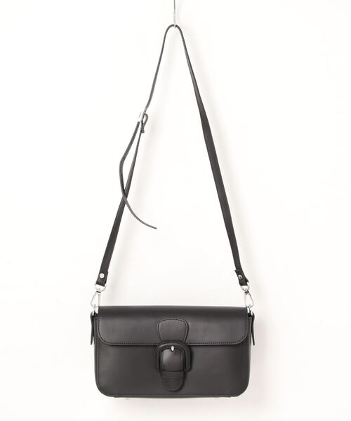 RIPANI（リパーニ）の「【RIPANI】レザーフラップバッグ(Q36418)（ショルダーバッグ・レディース・ブラック/ブラウン/グリーン・ALL）」の2枚目の写真