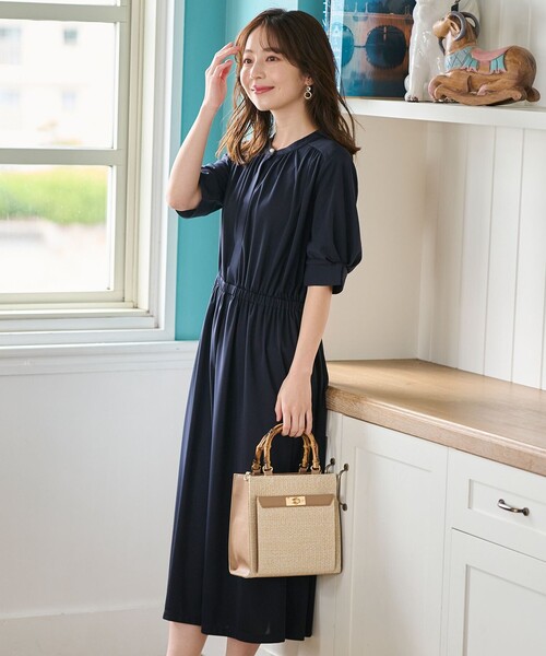 ANY SIS(エニィスィス)の「【接触冷感・吸水速乾・UVケア】エアリードレープスムース ワンピース(ワンピース・レディース・ネイビー系1/ライラック系/ネイビー系・0)」の6枚目の写真