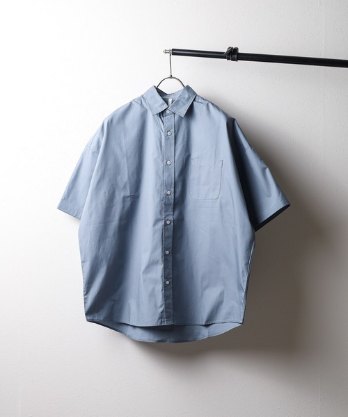 ARCHIVER（アーカイバ）の「【Ir】オーバーサイズ　レギュラーカラーシャツ（シャツ/ブラウス・メンズ・パープル系/ホワイト系/ブラック/グレイッシュベージュ/サックスブルー/ブラック系/イエロー系/ホワイト/グリーン/グリーン系/サックスブルー系・MEDIUM/LARGE/X-LARGE）」の2枚目の写真