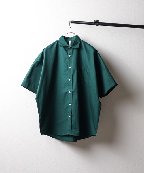 ARCHIVER（アーカイバ）の「【Ir】オーバーサイズ　レギュラーカラーシャツ（シャツ/ブラウス・メンズ・パープル系/ホワイト系/ブラック/グレイッシュベージュ/サックスブルー/ブラック系/イエロー系/ホワイト/グリーン/グリーン系/サックスブルー系・MEDIUM/LARGE/X-LARGE）」の7枚目の写真