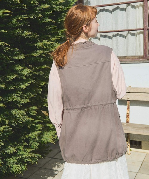 Crisp（クリスプ）の「ギャザーミリタリーベスト（ベスト）」 - WEAR
