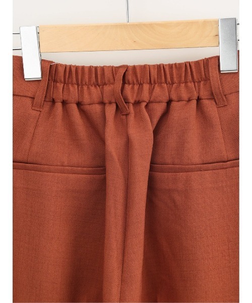 m.f.editorial（エムエフエディトリアル）の「【リネン調 アンクル丈 ストレッチ】m.f.エディトリアル レディース シャンブレー テーパードパンツ(セットアップ可能)（スラックス・レディース・ブラウン/カーキ/モカ・MEDIUM/LARGE）」の13枚目の写真