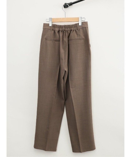 m.f.editorial（エムエフエディトリアル）の「【リネン調 アンクル丈 ストレッチ】m.f.エディトリアル レディース シャンブレー テーパードパンツ(セットアップ可能)（スラックス・レディース・ブラウン/カーキ/モカ・MEDIUM/LARGE）」の16枚目の写真