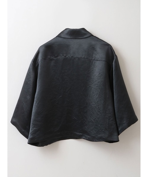 enchainement（アンシェヌマン）の「Satin Clopped Shirt