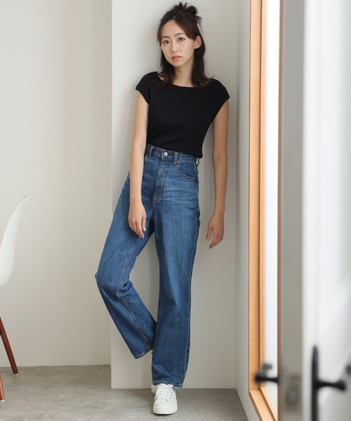 ElegChic(エレグシック)の「ボートネックフレンチスリーブサマーニット(ニット/セーター・レディース・ブラック/グレイッシュベージュ/ブルー/オフホワイト・XL/4L/M)」の8枚目の写真