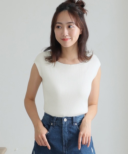 ElegChic(エレグシック)の「ボートネックフレンチスリーブサマーニット(ニット/セーター・レディース・ブラック/グレイッシュベージュ/ブルー/オフホワイト・XL/4L/M)」の13枚目の写真
