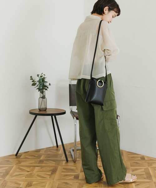 URBAN RESEARCH(アーバンリサーチ)の「ソフトオーガンジーショート丈シャツ(シャツ/ブラウス・レディース・ベージュ系その他/オレンジ系その他/カーキ・FREE)」の20枚目の写真