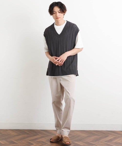 a.v.v（アーヴェヴェ）の「【洗濯機で洗える/2SET】透かし編ニットベスト（レイヤードカットソー付き）（ベスト・メンズ・オレンジ/アイボリー/チャコールグレー・46/44/48/50）」の7枚目の写真